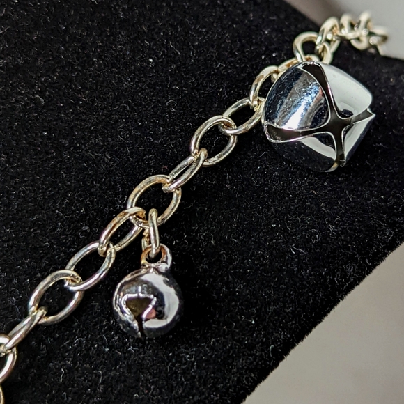 Silver Bells Necklace 18" Chain & 11 Bells Lobster Clasp Adjustable Extension - Picture 9 of 12